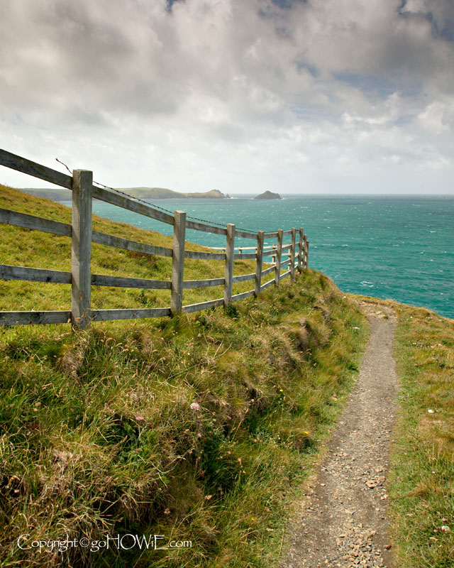 Fence and path by the sea, Port Quin, Cornwall
