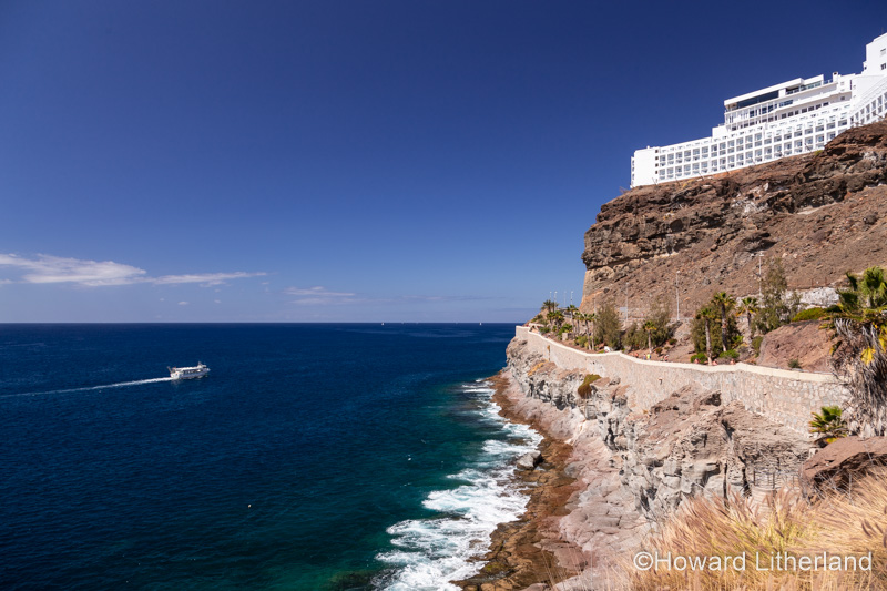 Hotel on the sea cliffs at Amadores, Gran Canaria, Canary Islands