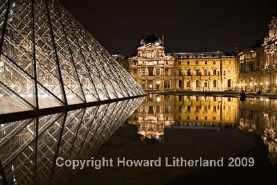 Louvre, Paris, by night