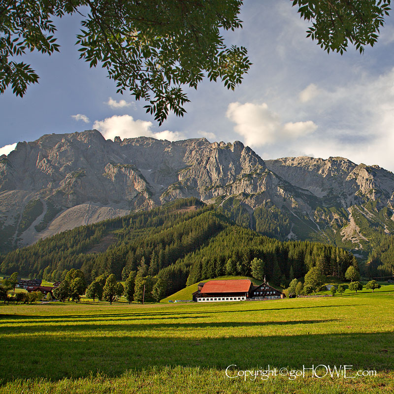 Mountain and alpine house, Austria