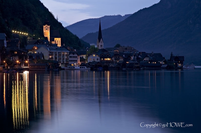 Town, lake and mountain, Hallstatt, Austria